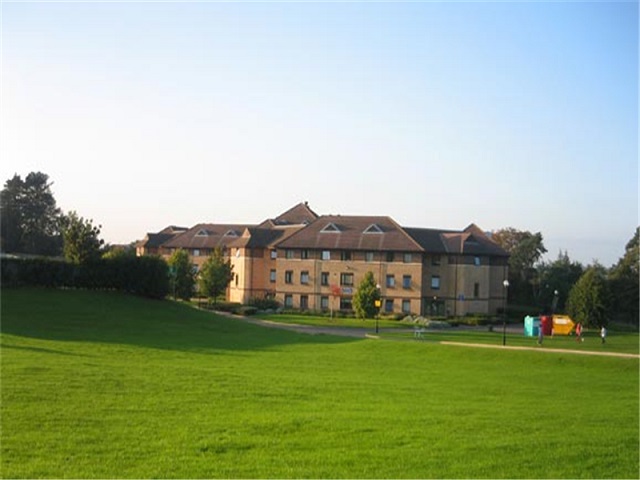 英国北安普顿大学.jpg